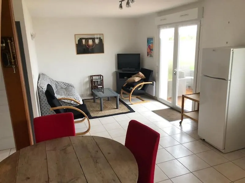 別荘 Maison Bord De Lac De Pareloup Salles-Curan フランス